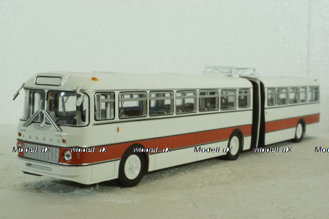 Икарус-180, бело-красный, 350004, Советский Автобус 1:43