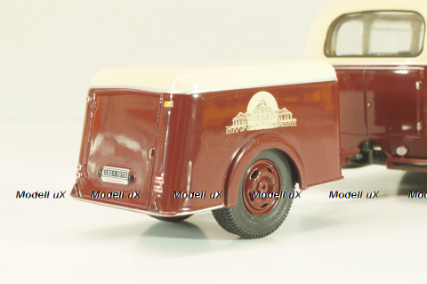 Mercedes-Benz O 6600 bus with trailer "Stuttgarter Sehloss Kurier" 1951 , red/cream, B66042533, Schuco 1:43