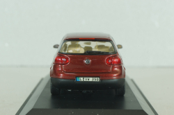 Volkswagen Golf V 3-doors 2003, red, 821930110, Schuco 1:43