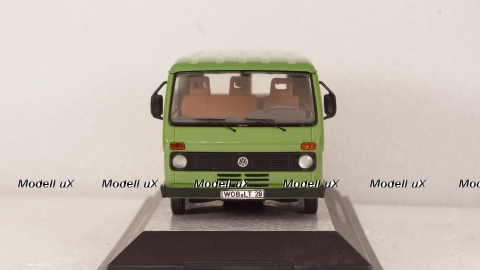 Volkswagen LT28 delivery van green, PCL13300, Premium Classixxs 1:43