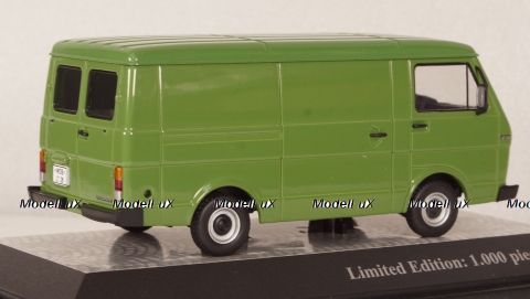Volkswagen LT28 delivery van green, PCL13300, Premium Classixxs 1:43
