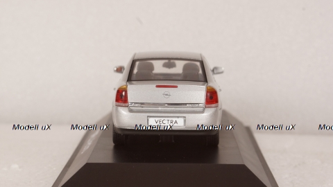 Opel Vectra 4door 2002 silver, Schuco 1:43 Уценка!