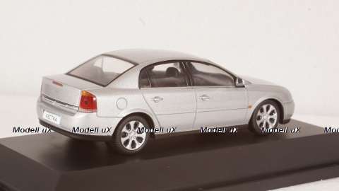 Opel Vectra 4door 2002 silver, Schuco 1:43 Уценка!