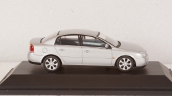Opel Vectra 4door 2002 silver, Schuco 1:43 Уценка!