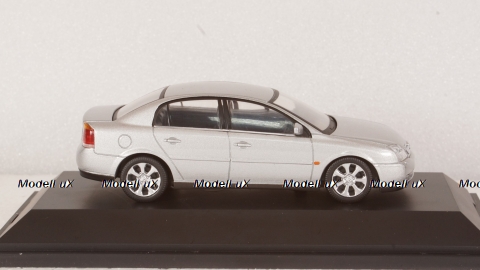 Opel Vectra 4door 2002 silver, Schuco 1:43 Уценка!