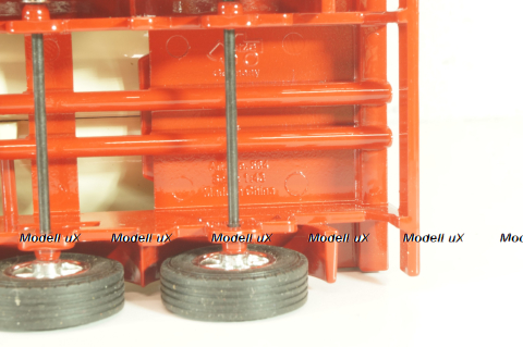 Mercedes-Benz Actros 1846 tractor with semi trailer tankwechsel system "Hoyer", red/white, 564/02, NZG 1:43