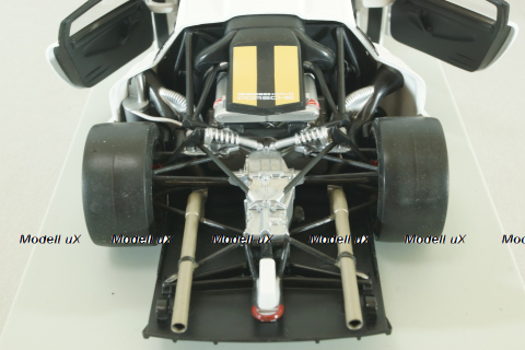 Porsche 911 GT 1 1996, white, 180966600, UT Models 1:18