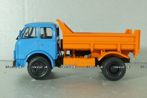 Маз-5549 грузовик с самосвальным кузовом 1983, синий/оранжевый, Наш Автопром 1:43