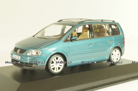Volkswagen Touran 2003, green, 170099300Z6M, Minichamps 1:43