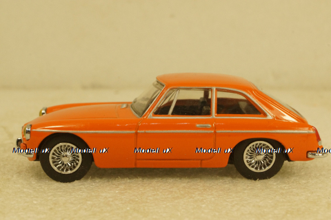 MGB GT, 1965 orange, Dinky Toys 1:43
