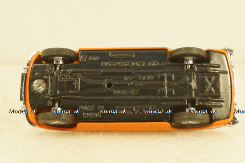 MGB GT, 1965 orange, Dinky Toys 1:43