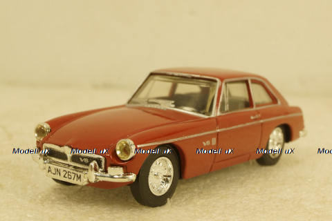 MGB GT V8, 1973 red, Dinky Toys 1:43