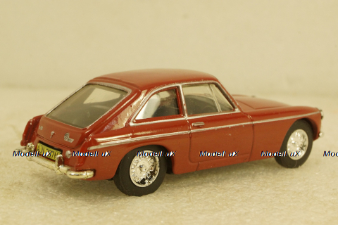 MGB GT V8, 1973 red, Dinky Toys 1:43