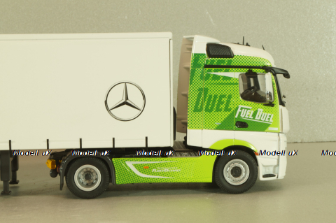 Mercedes-Benz Actros FH25 GigaSpace 4x2 2012 with semi-trailer "Mercedes-Benz", green/silver, 8622/03, NZG 1:50