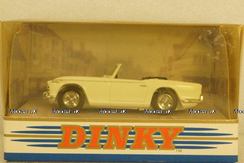 Triumph TR4A IRS, 1965 white, Dinky Toys 1:43