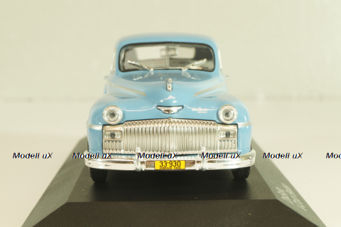DeSoto 4-Door Sedan 1946, light blue, WB282, WhiteBox 1:43