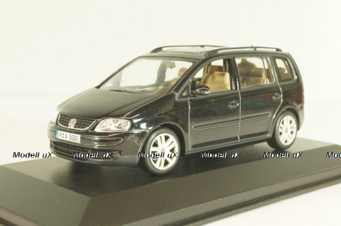 Volkswagen Touran 2003, black, 170099300F9R, Minichamps 1:43