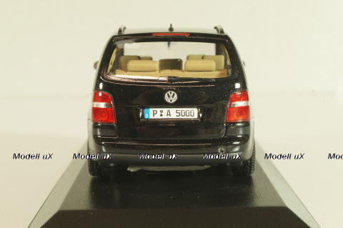 Volkswagen Touran 2003, black, 170099300F9R, Minichamps 1:43
