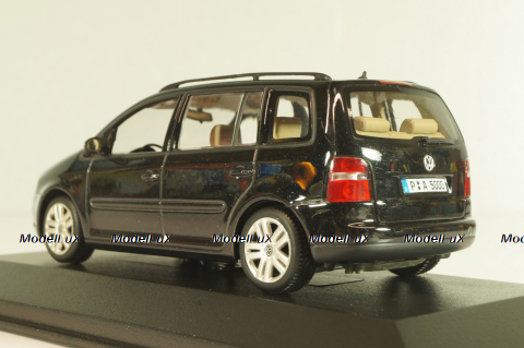 Volkswagen Touran 2003, black, 170099300F9R, Minichamps 1:43