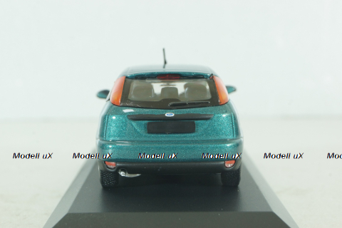 Ford Focus 5-door 1998, green, 430087020, Minichamps 1:43 Уценка!