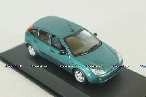 Ford Focus 5-door 1998, green, 430087020, Minichamps 1:43 Уценка!
