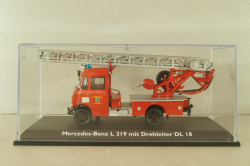 Mercedes L 319 "Feuerwehr" mit Drehleiter DL 18 1958, 02807, Schuco 1:43