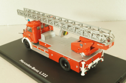 Mercedes L322 fire engine with ladder Metz DL 22 1959, 03265, Schuco 1:43