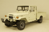Toyota Land Cruiser 40 Pick Up 1960, white, 08958W, Kyosho 1:18