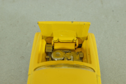 Москвич-412 А2, желтый, 2 зажима,Тантал/Радон 1:43