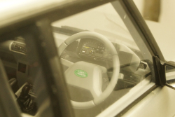 Land Rover Discovery MK1 silver 1989, CML081-2, CULT MODELS 1:18