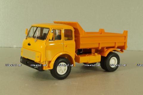 Маз-5549 самосвал, оранжевый, Легендарные грузовики СССР №111, Modimio 1:43