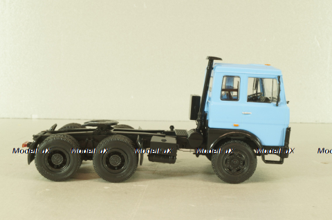 Маз-6422 тягач, синий, Легендарные грузовики СССР №107, Modimio 1:43