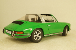 Porsche 911 S Targa green, 450047100, Schuco 1:18