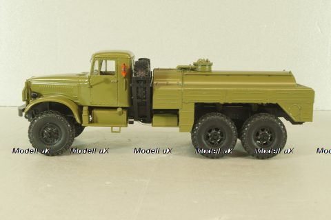 АКЦ-4-214М топливливозаправщик, на шасси Краз-214, хаки, Легендарные грузовики СССР №110, Modimio 1:43