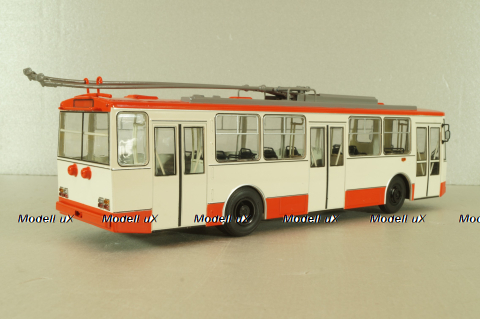 Skoda 14TR троллейбус 1980, белый/красный, Автоистория 1:43