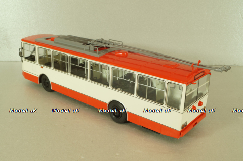 Skoda 14TR троллейбус 1980, белый/красный, Автоистория 1:43