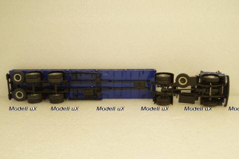 МАЗ-54329 седельный тягач с 2-х осным п/п МАЗ-93866, Студия А.В.Жуковского 1:43