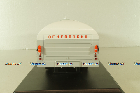 Краз-258Б1 с п/прицепом топливозаправщиком ТЗ-22, хаки/серый, SSM7071, SSM 1:43