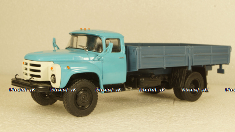 Зил-8Э130Г опытный дизельный голубой, Алник 1:43