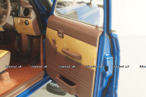 Toyota Land Cruiser 60 1981, blue, w/roof rack + (08956XBL), KYO8956XL, Kyosho 1:18