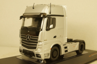 Mercedes Actros MP4 Silver, TR124, IXO 1:43