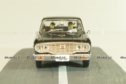 Toyota Crown from movie "You only live twice" 1967, black, James Bond Modellauto Collection #56, Altaya 1:43