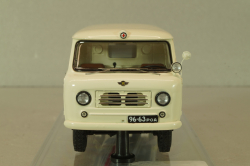 Уаз-450А, Скорая Медицинская Помощь (интерьер гражданской скорой) 1960 г, 145023, DiP Models 1:43