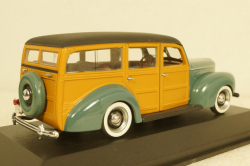 Ford De Luxe 1940, green/wood, 100 years Ford Motor Company, Minichamps 1:43