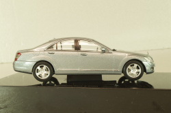 Mercedes S 500 (W221) 2006, grey, B66962221, Autoart 1:43