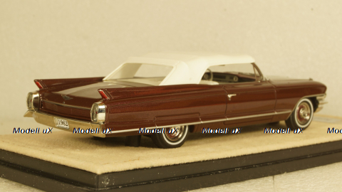 Cadillac Series 62 Convertible Closed roof 1962, STM62304, Stamp models 1:43 