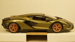 Lamborghini Sian FKP 37, matt olivee, Burago 1:24