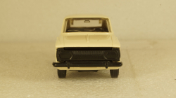 Иж-1500 Комби белый, черный пластик, Тантал/Радон 1:43