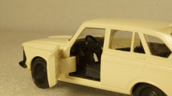 Иж-1500 Комби белый, черный пластик, Тантал/Радон 1:43