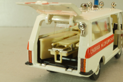 Раф-22031, Скорая медицинская помощь, А27, Тантал/Радон 1:43